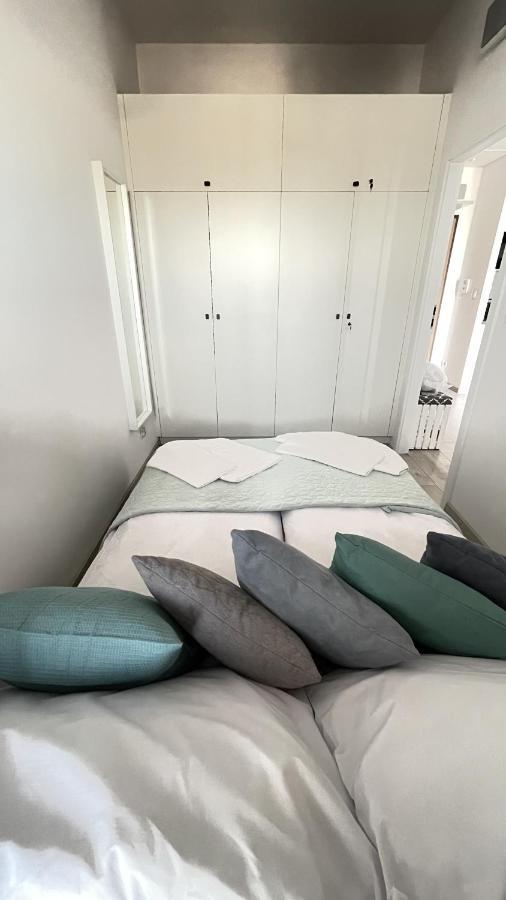 Prymasa Tysiaclecia 83A By Aparthouse Apartment Warsawa Bagian luar foto